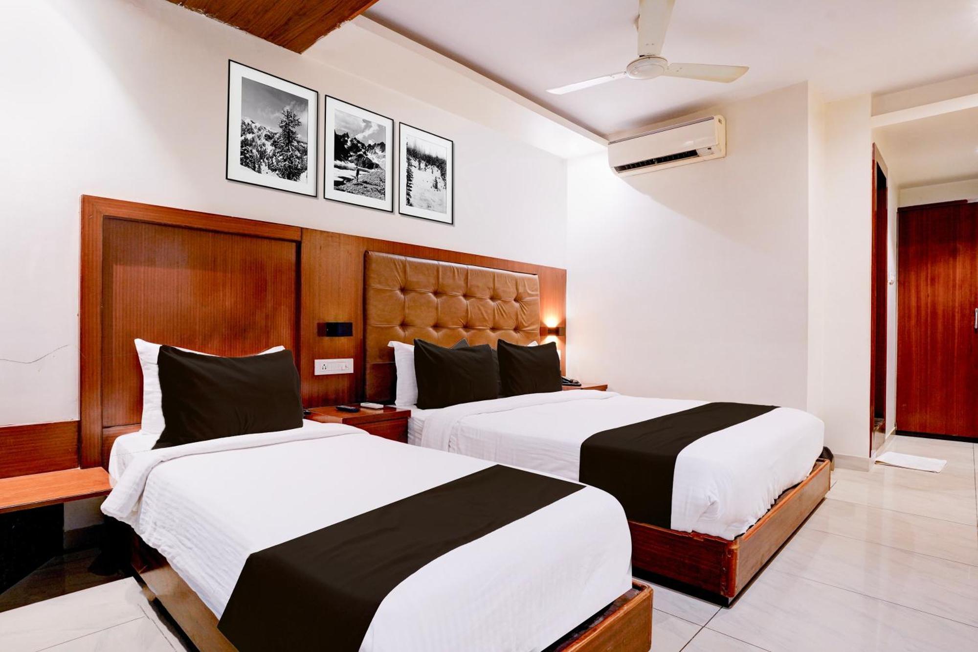 Townhouse Oak Times Square Le Western Hotel Mumbai Ngoại thất bức ảnh